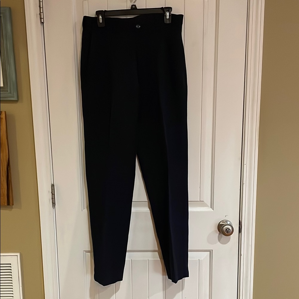 Classic Black Trousers size 32x32
Machine washable